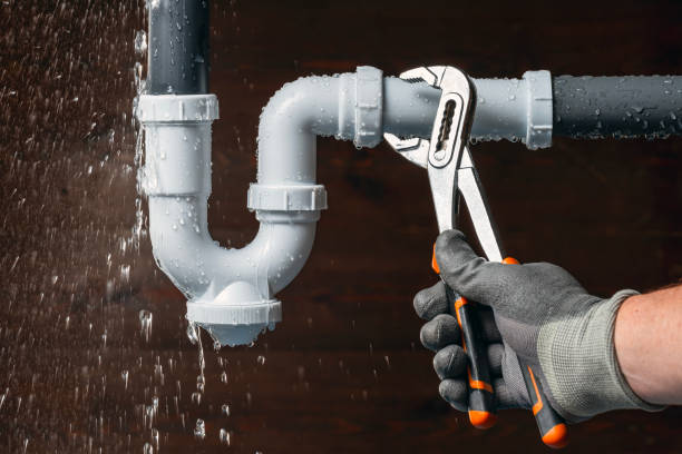Professional Leak Detection technician working in North Canton, CT